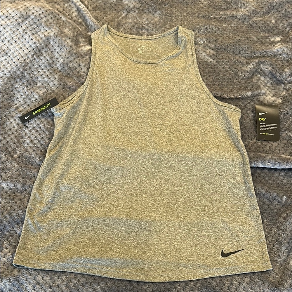 NWT Nike DriFit grey tank top in relaxed fit SzM